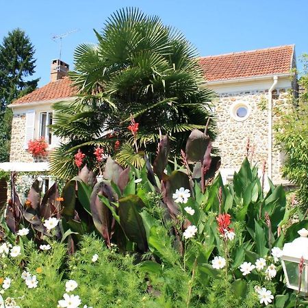 Chambres D'Hotes Le Petit Nailly Magny-les-Hameaux Exterior photo